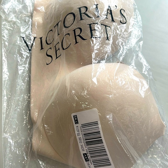 NEW Victoria's Secret Ivory Wireless Push Up Bra 34DDD - Picture 10 of 16
